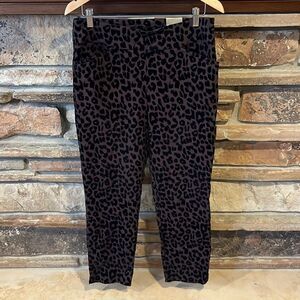Chico's Perfect Stretch Josie Slim Ankle Cheetah Flocked Brown and Black